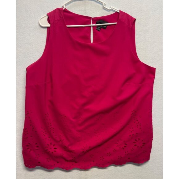 Cynthia Rowley Tops - Cynthia Rowley Woman Sleeveless Die Cut Design Top Red Pink Size 2X